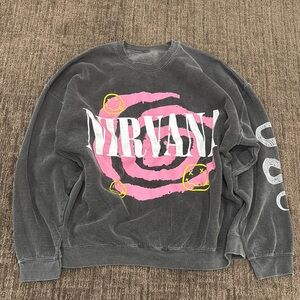 Nirvana Graphic Sweatshirt from urban outfitters size L/XL 
Amazing condition